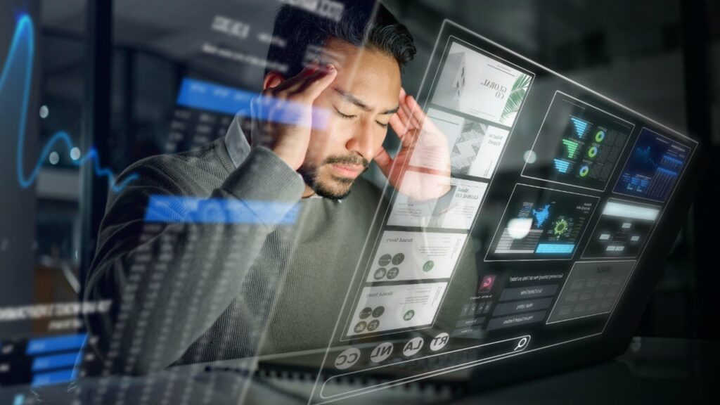 Por que alguns problemas em softwares só aparecem sob carga real?